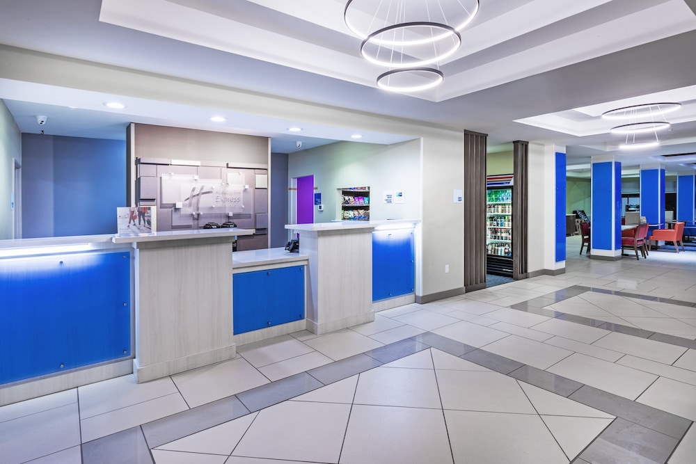 Holiday Inn Express Hotel And Suites Pryor 13/53