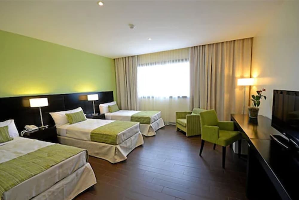 Grand Crucero Iguazú Hotel 7/45