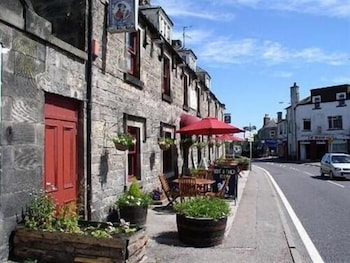 Sutherland Inn 1/26