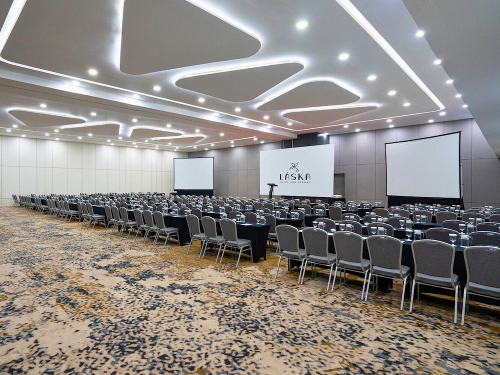 Laska Hotel Subang 37/46