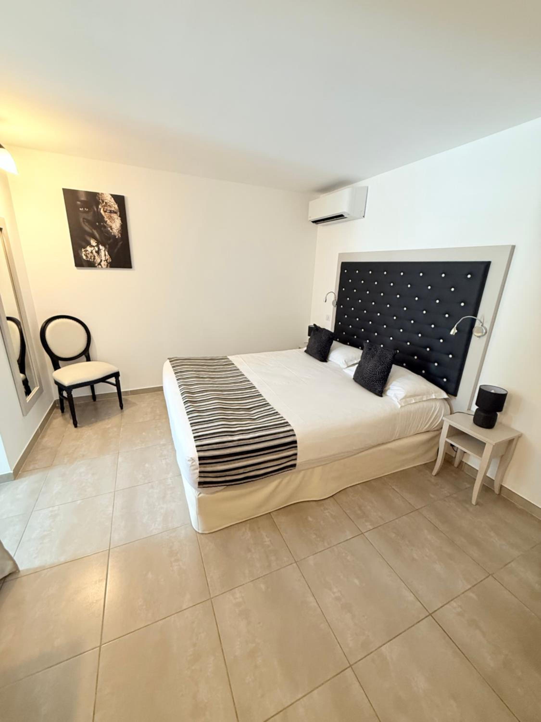 Comfort, Double Bed