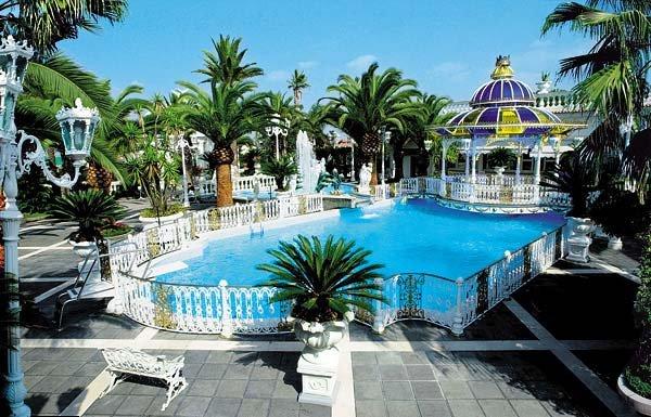 Grand Hotel La Sonrisa 17/19