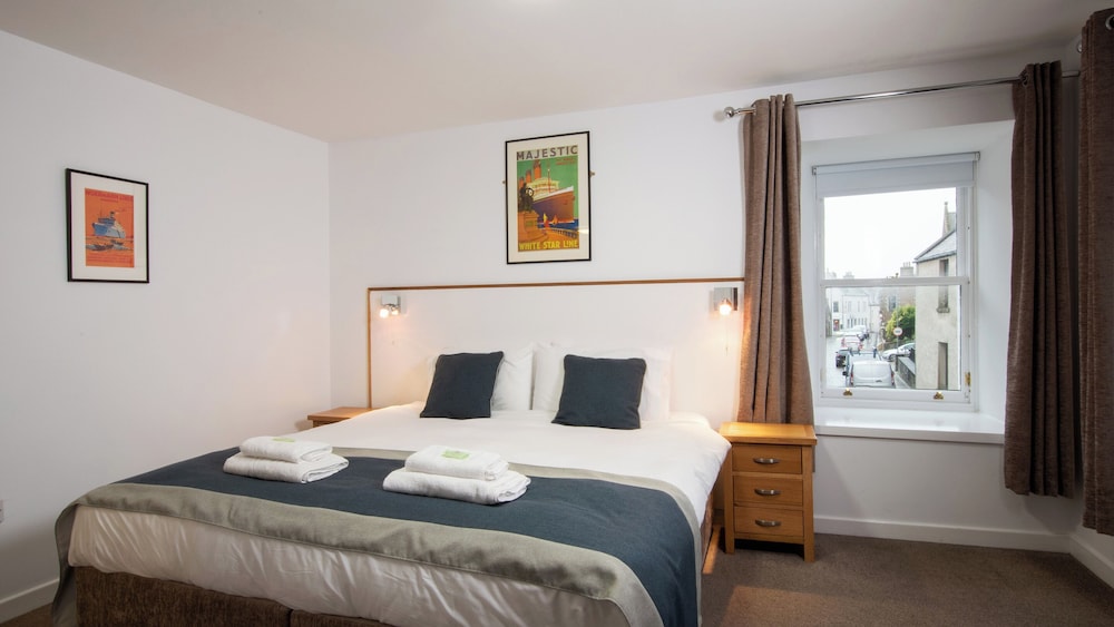 Ferry Inn 13/50
