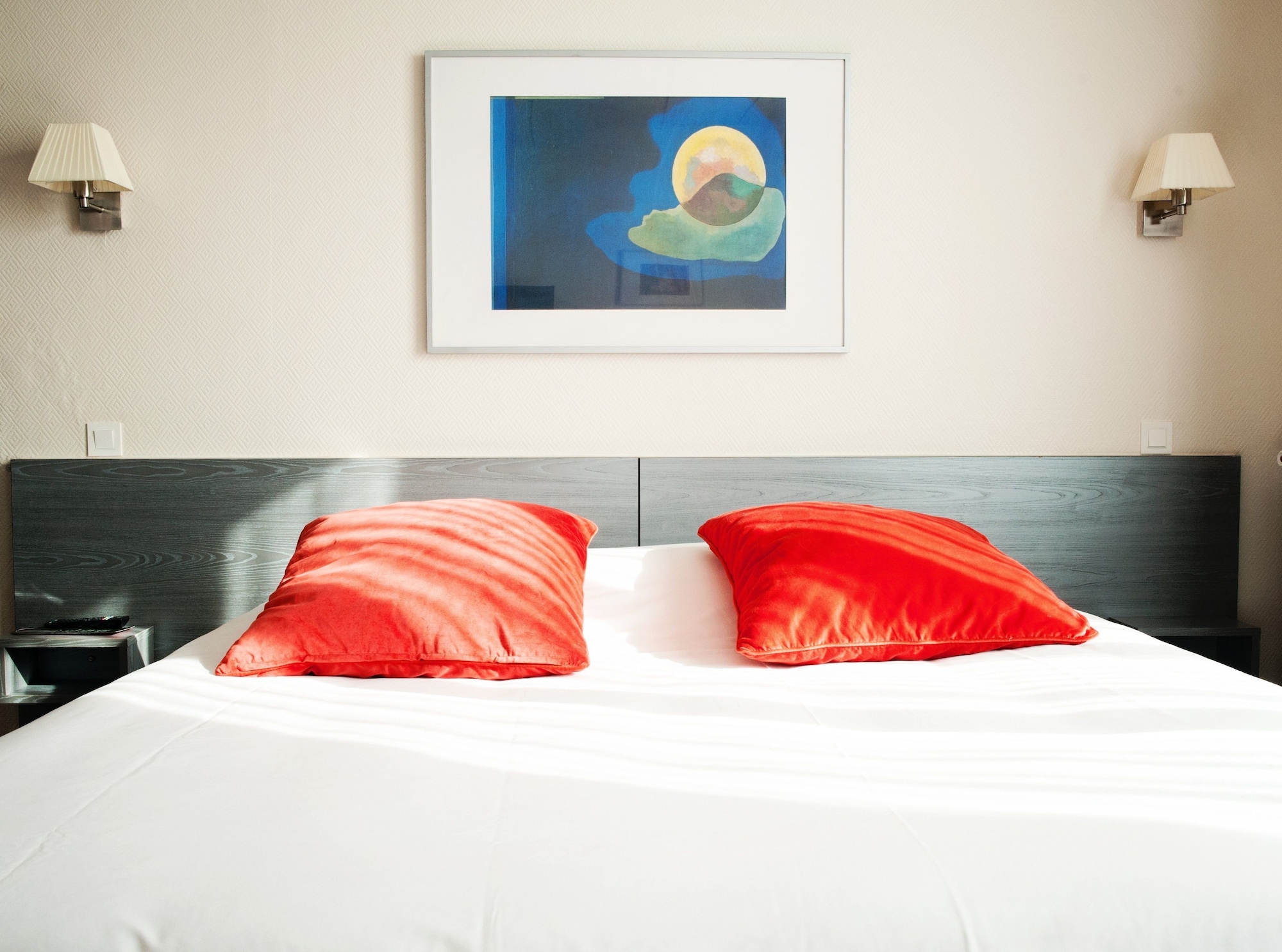 SUPERIOR, DOUBLE BED