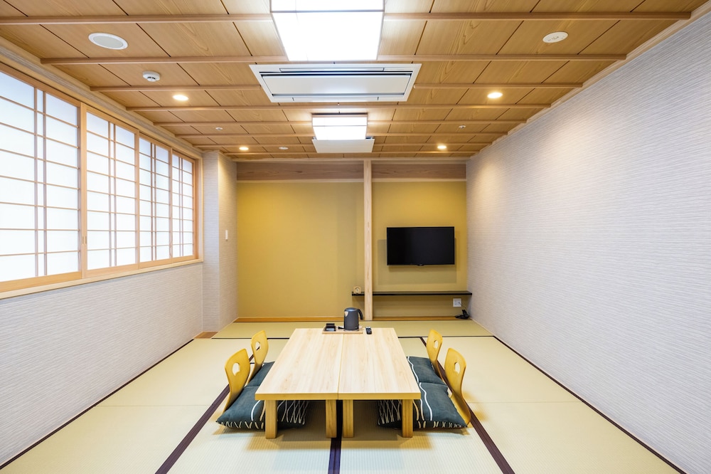 Ryokan Ginkaku 40/50