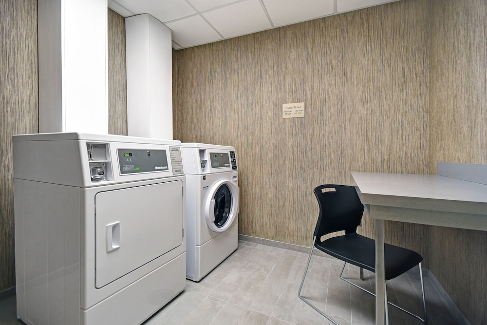 SpringHill Suites by Marriott St. Paul Arden Hills 13/52