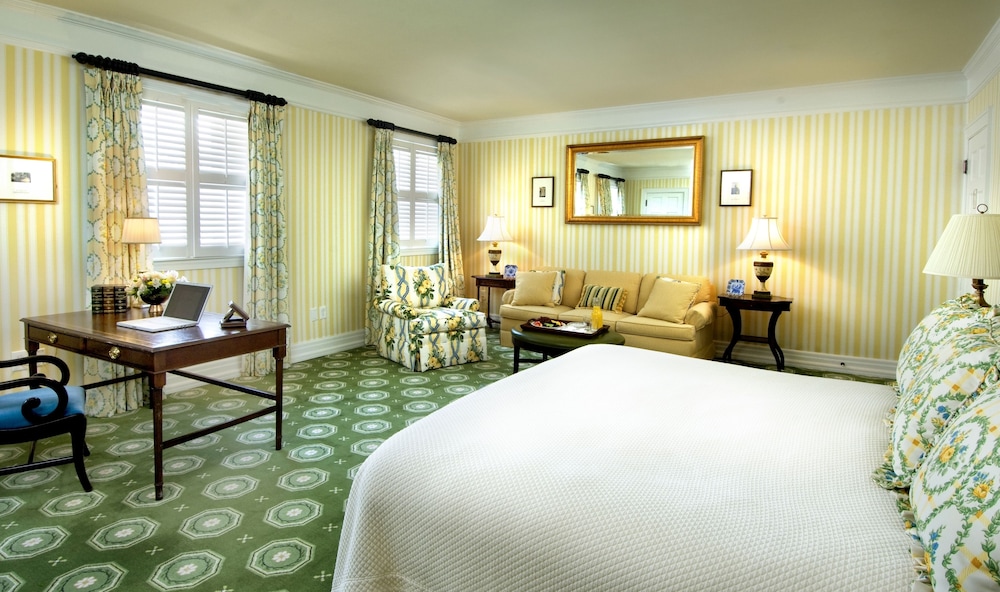 The Omni Homestead Resort 26/92