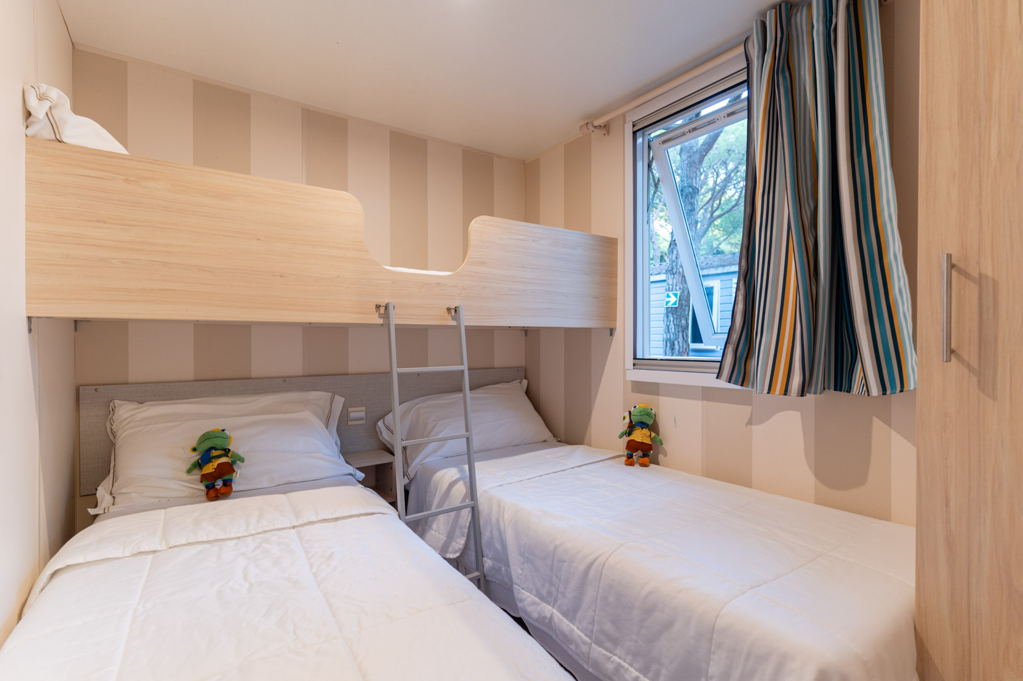 Comfort, Lodge