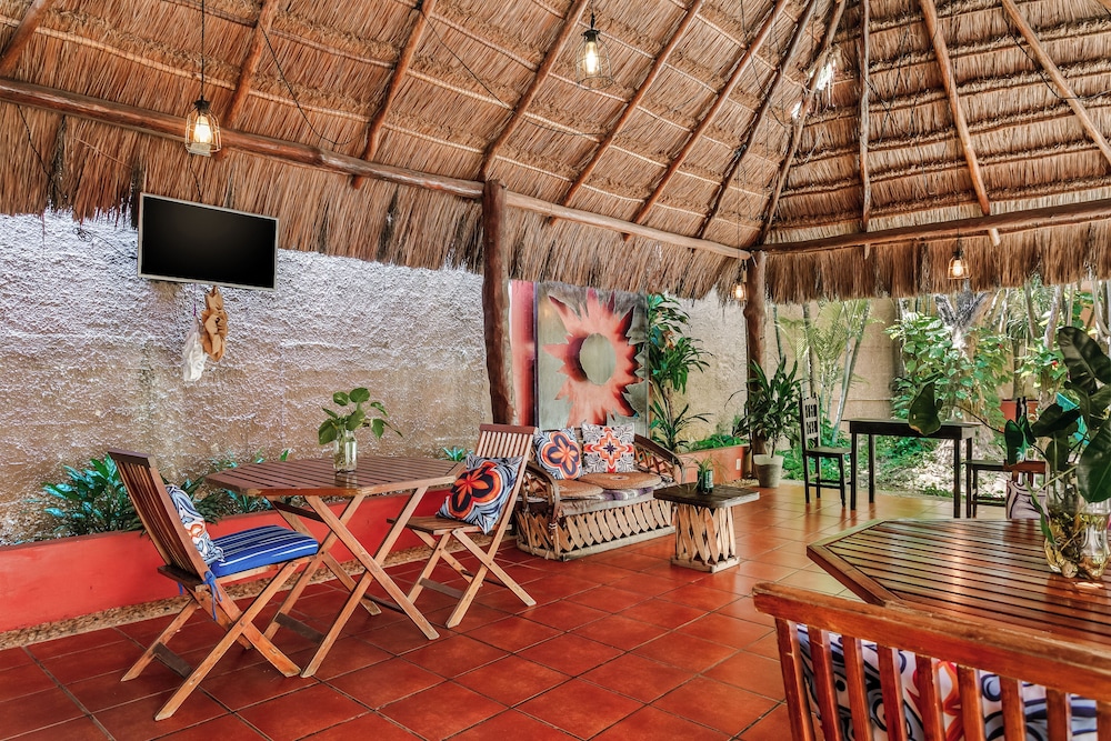 Hotel Barrio Latino by Kavia 33/50