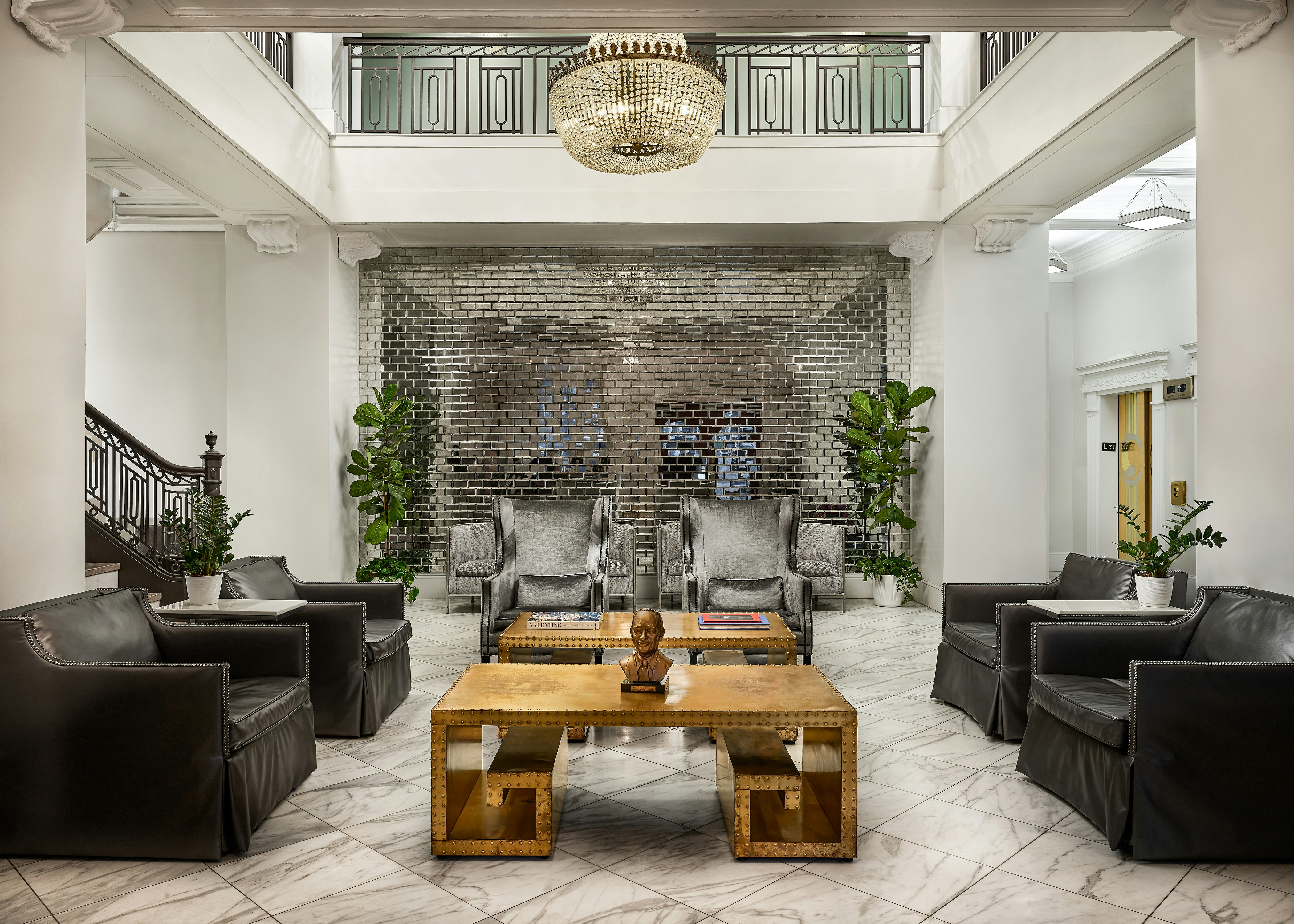 Redmont Hotel Birmingham, Curio Collection by Hilton 9/25