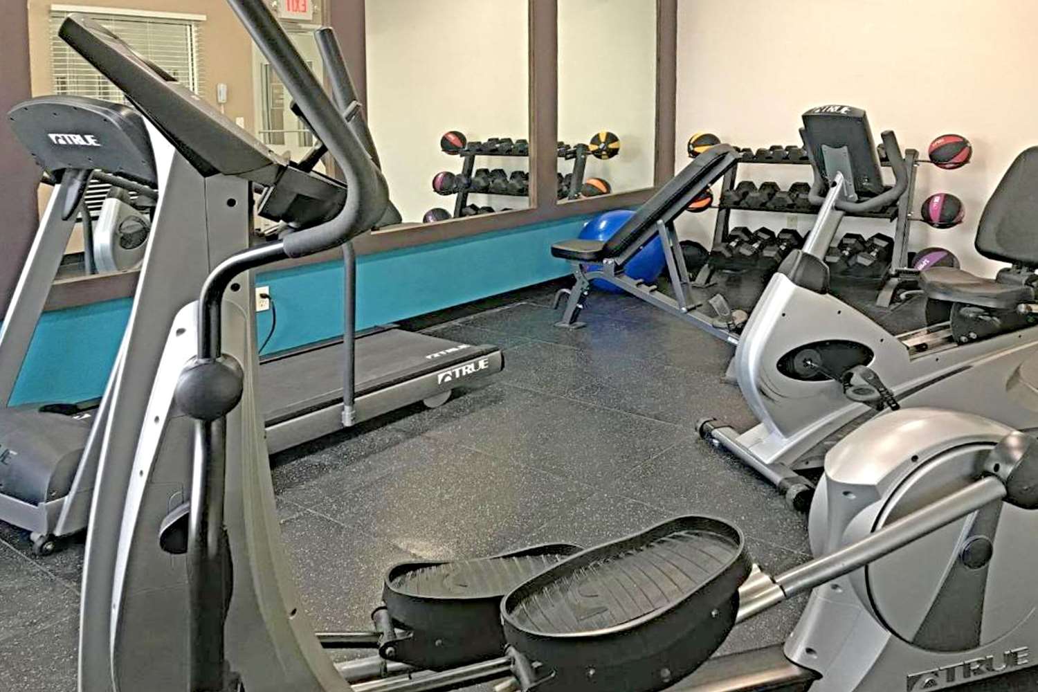 Comfort Inn & Suites OFallon - St Louis Area 23/31