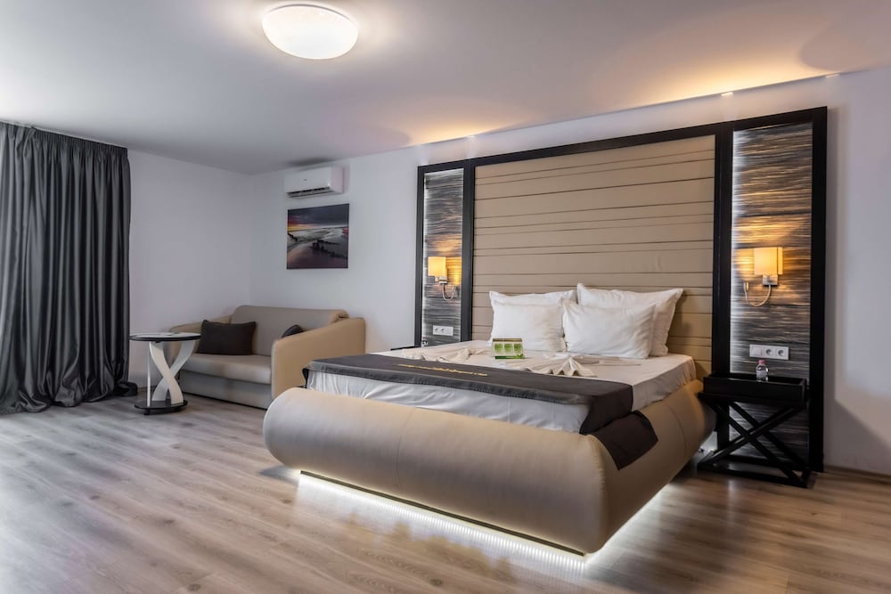 Prestige Deluxe Hotel Aquapark Club 29/76