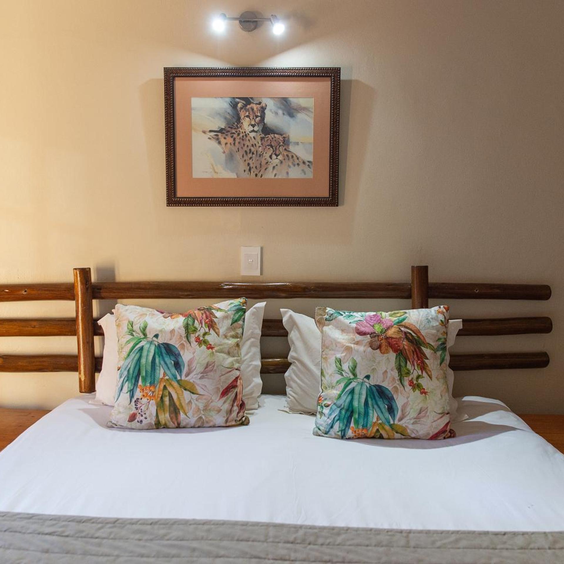 غرفة قياسية بسرير كينج، Riverside Lodge 6/7