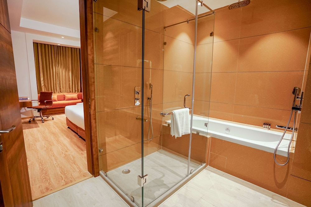 Best Western Vrindavan 13/26