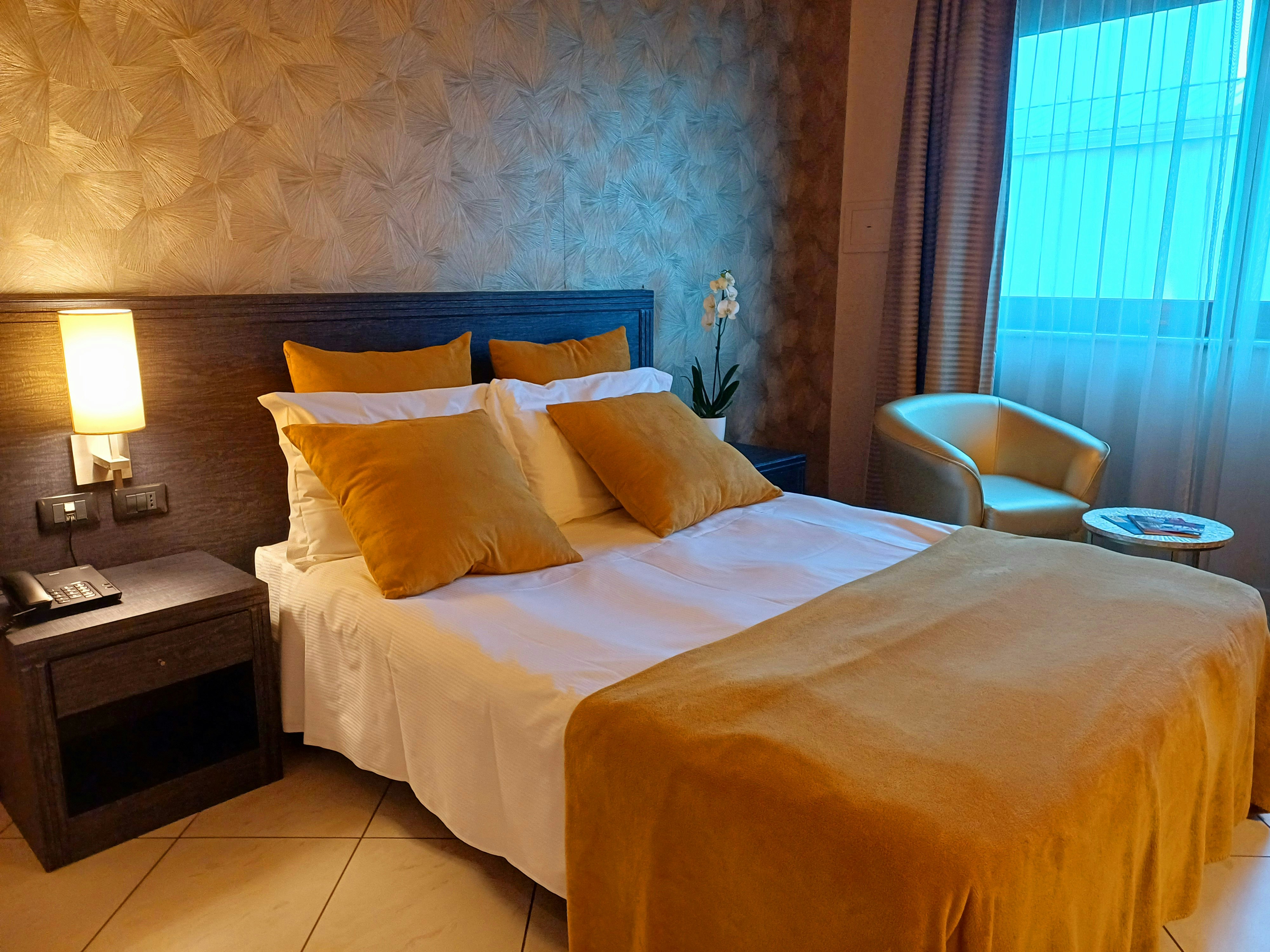 Hotel Parisi 25/67
