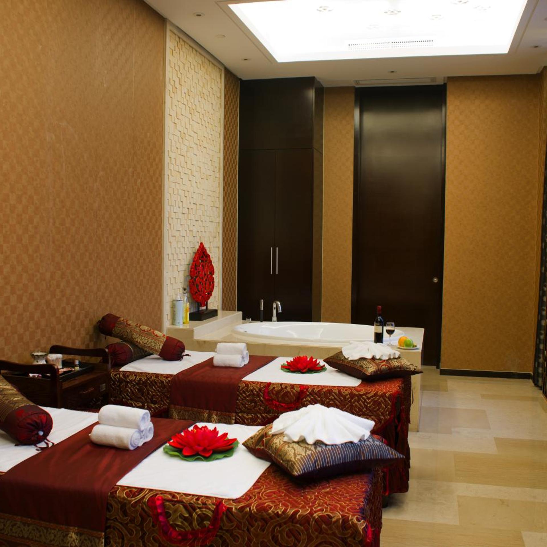 Firth Jinling Grand Hotel 36/75