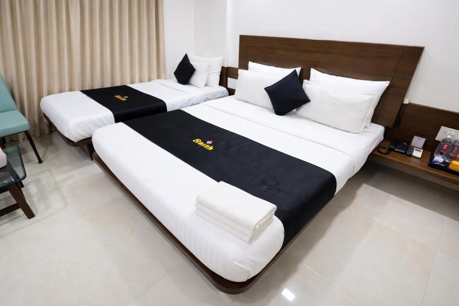 Oyo 4445 Hotel Saishri 21/63