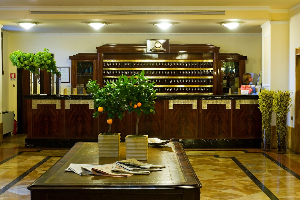 Lobby at Starhotels Du Parc, PARMA