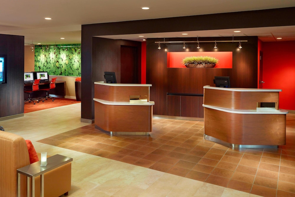 Courtyard by Marriott Birmingham Hoover 5/57