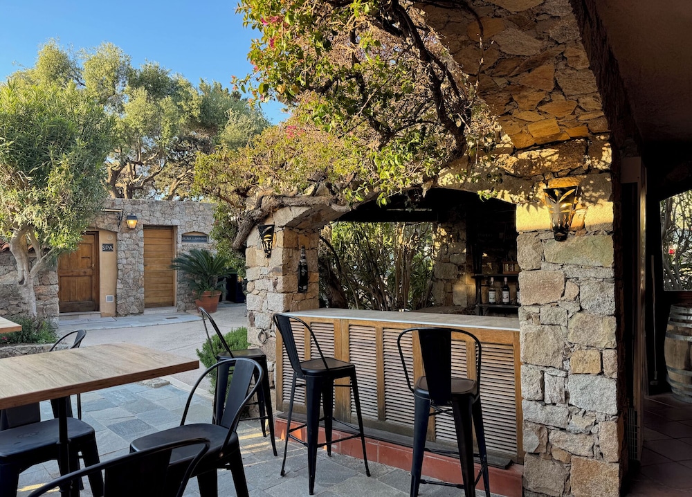 HOTEL CASA ROSSA 53/72