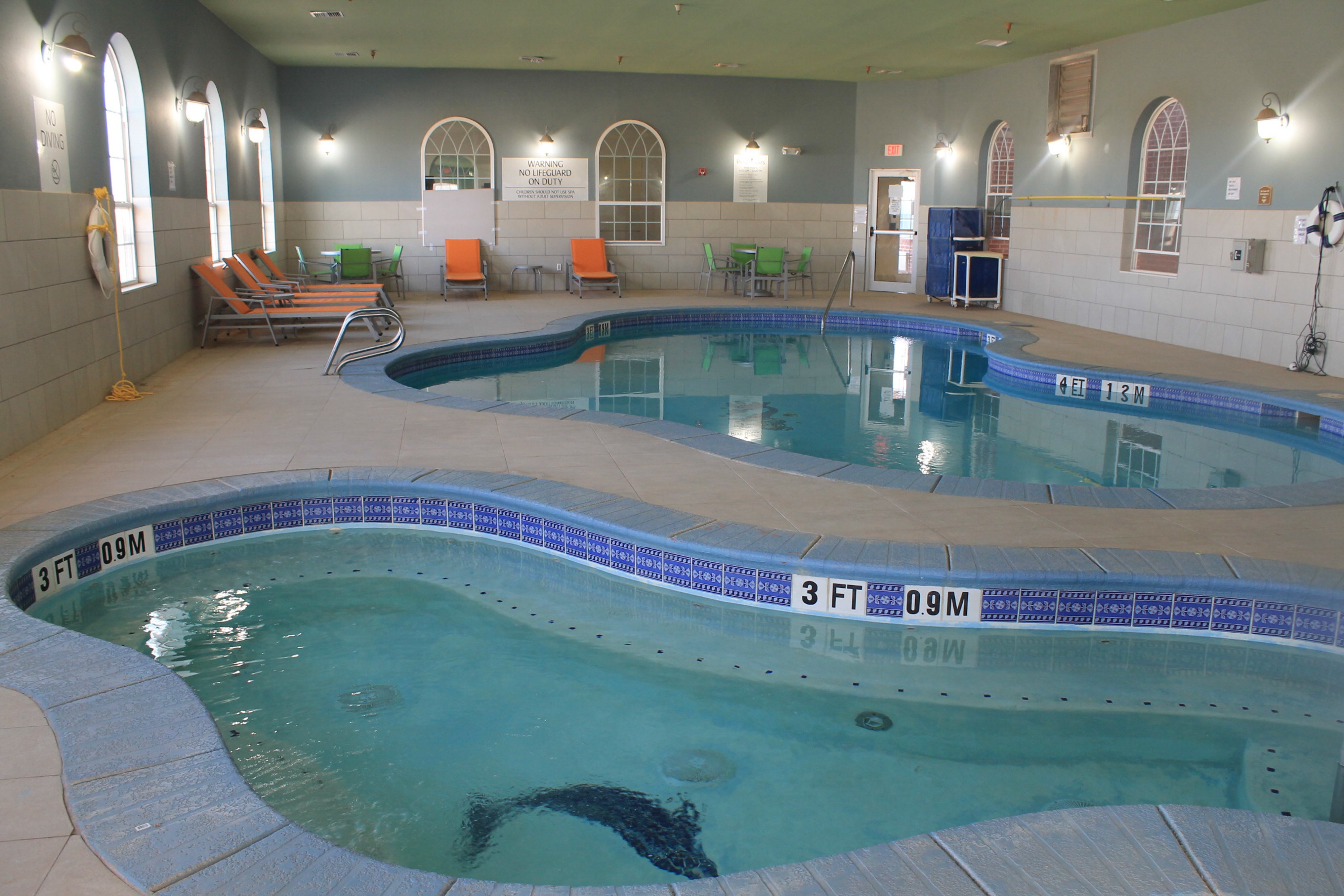Holiday Inn Express Suites Levelland 28/46