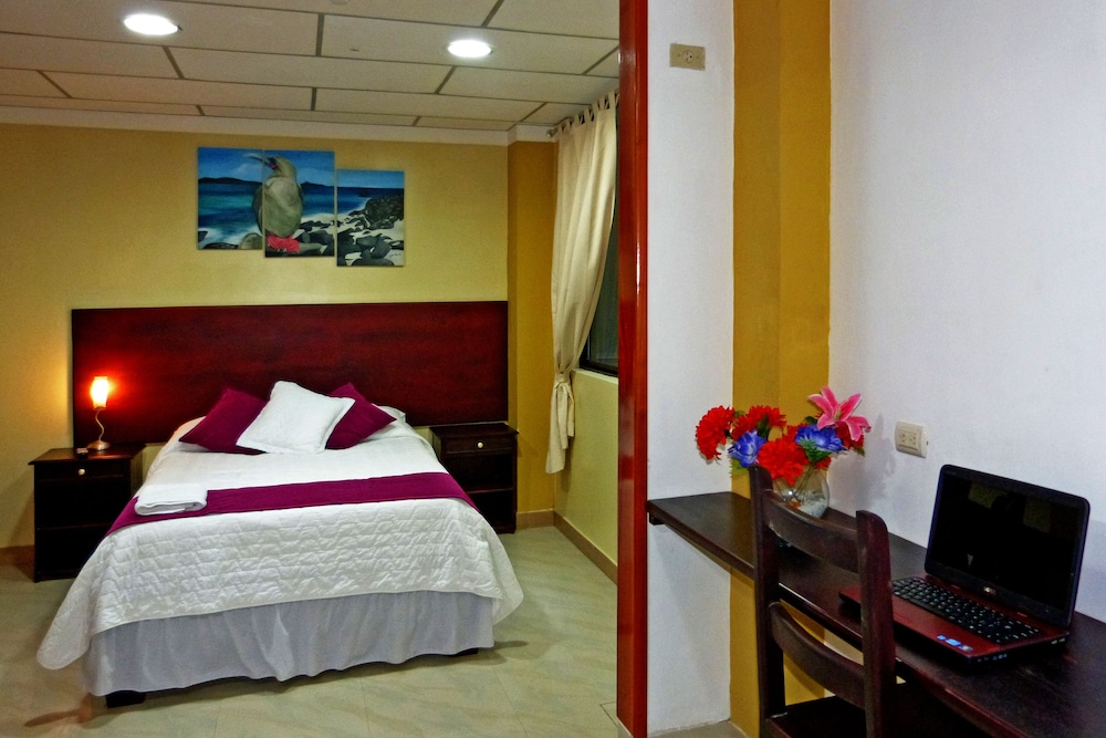 Hotel Brisas Del Pacifico 12/65