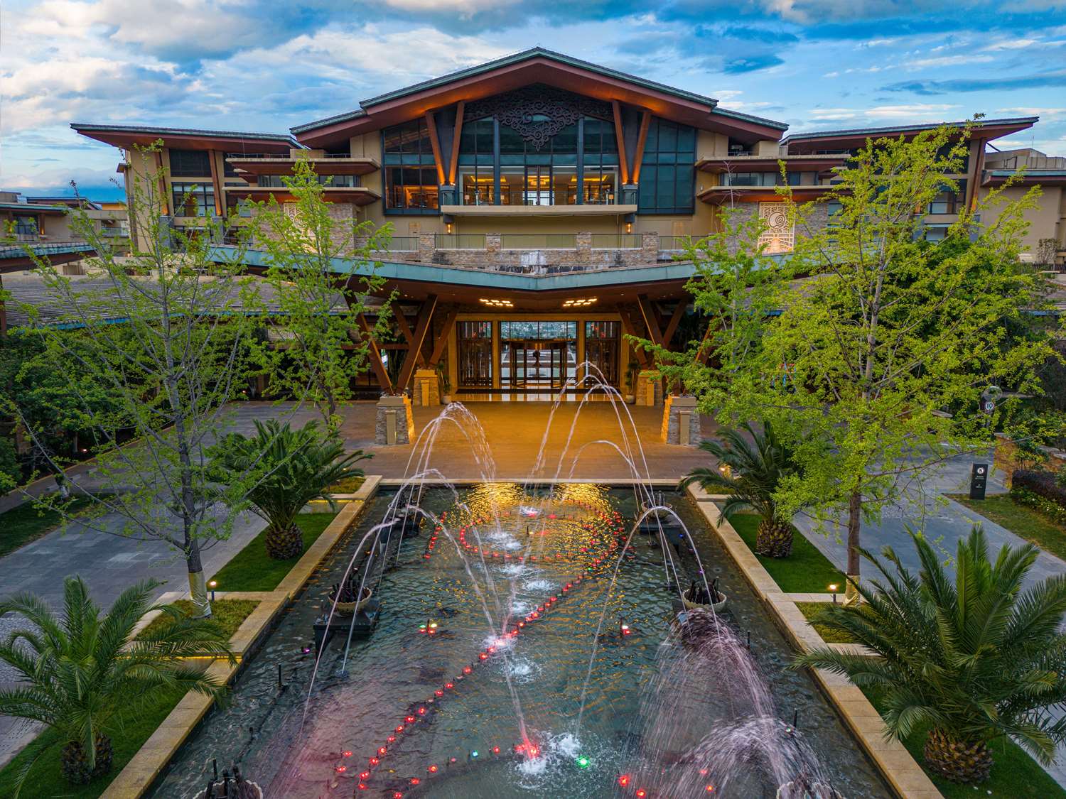 Hilton Dali Resort and Spa