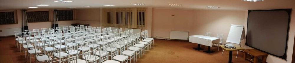 Atrium Panoramic Hotel & Spa 36/50