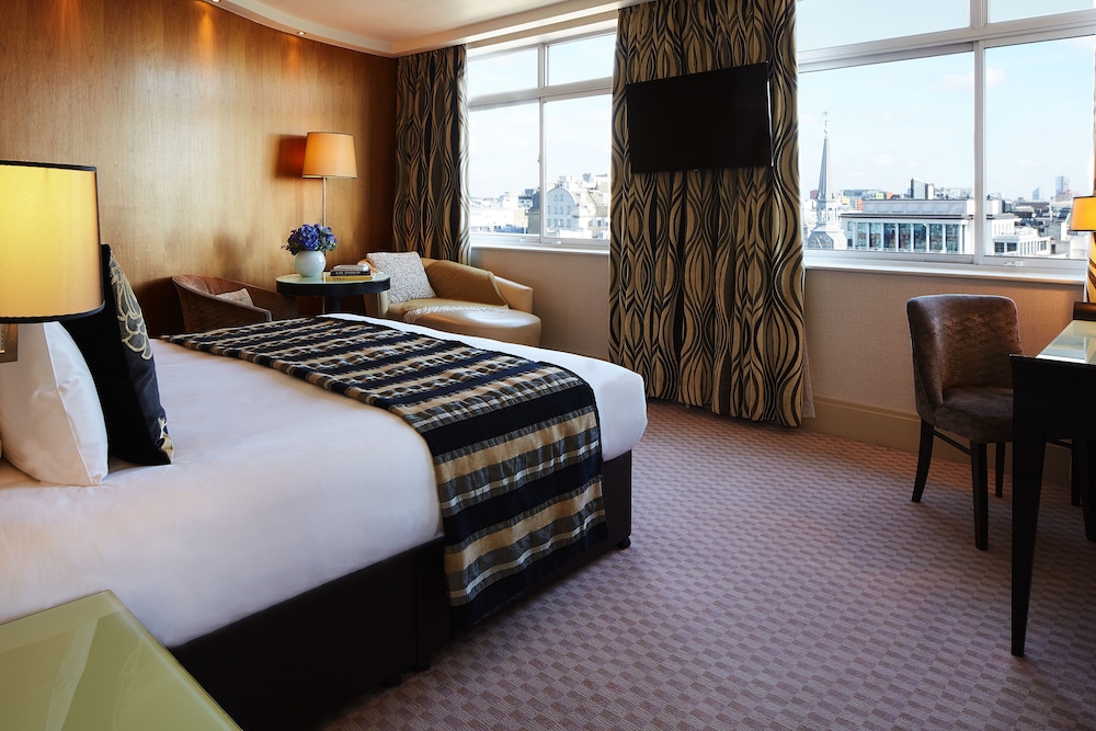 The Cavendish London 40/84