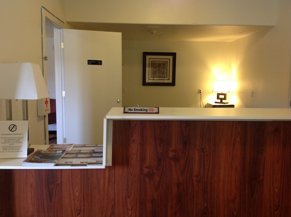 America Inn Suites 11/45
