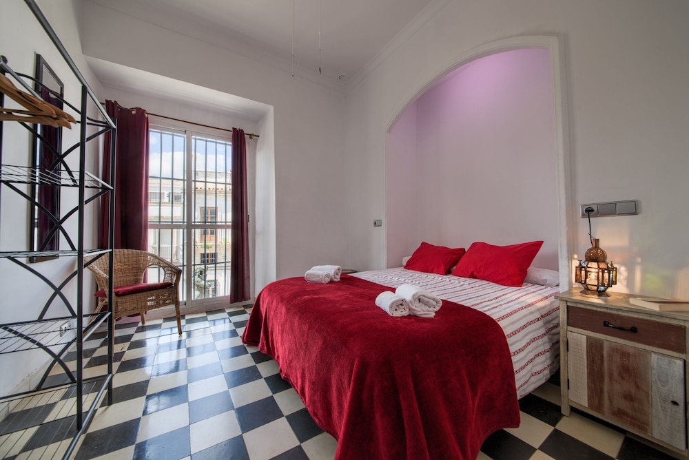 Apartamentos Jerez 46/77