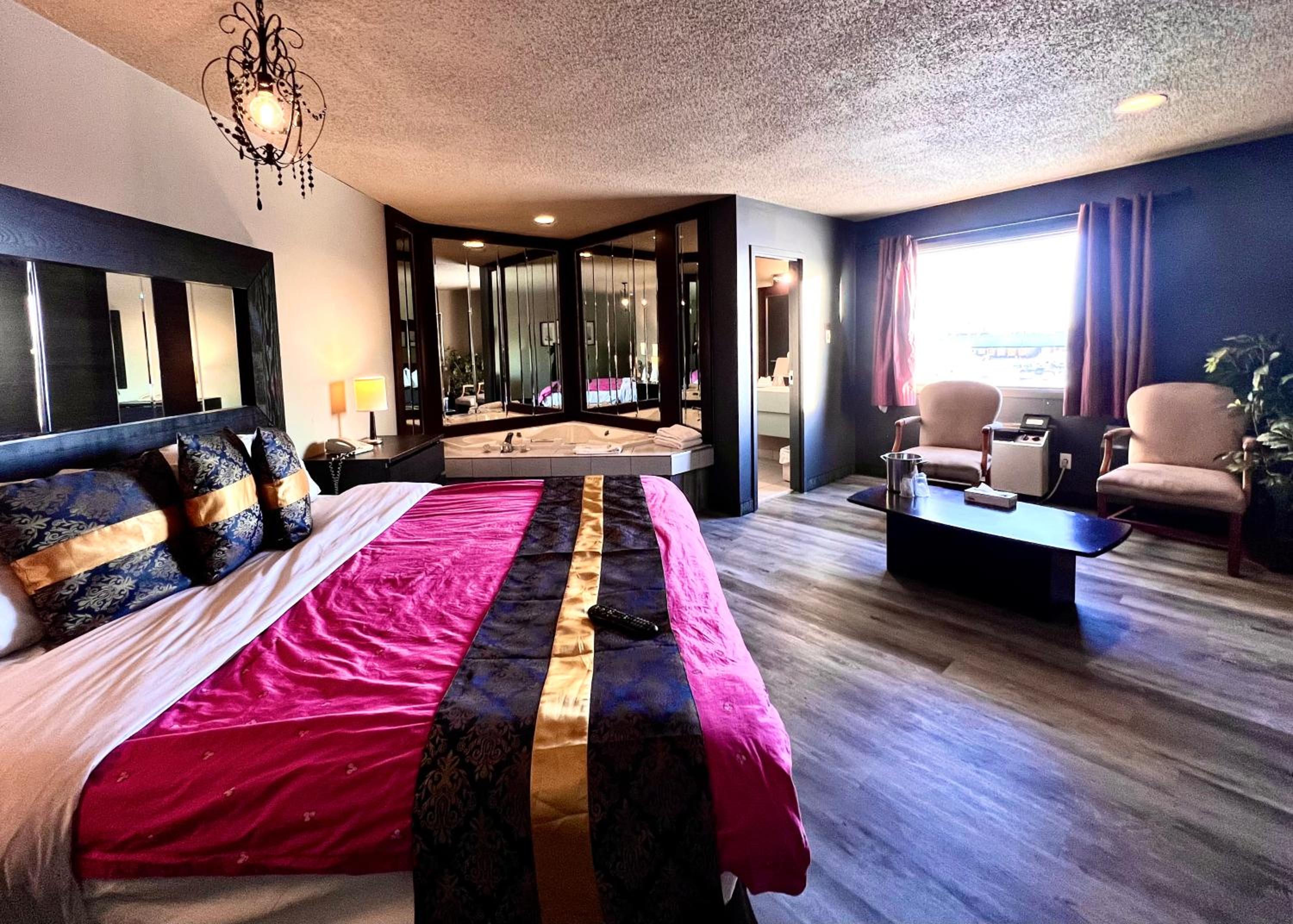 جناح تنفيذي، Hotel L'Express 5/10
