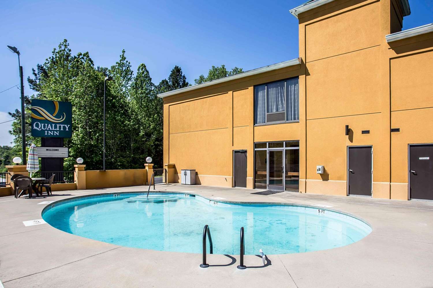 Quality Inn Union US Hwy 176 1/11