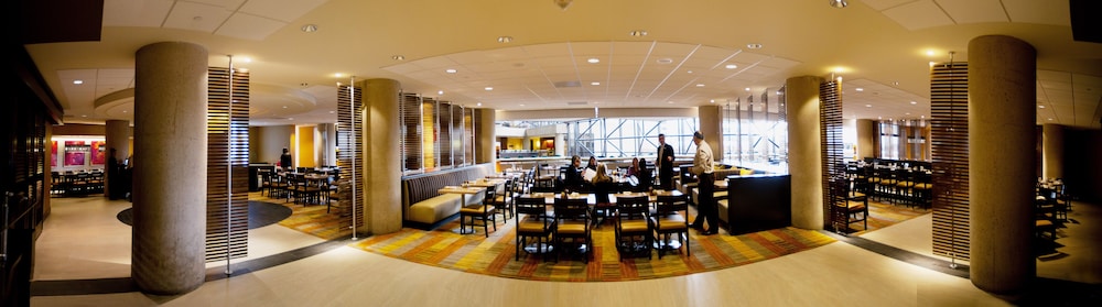 Hyatt Regency Crystal City 54/70