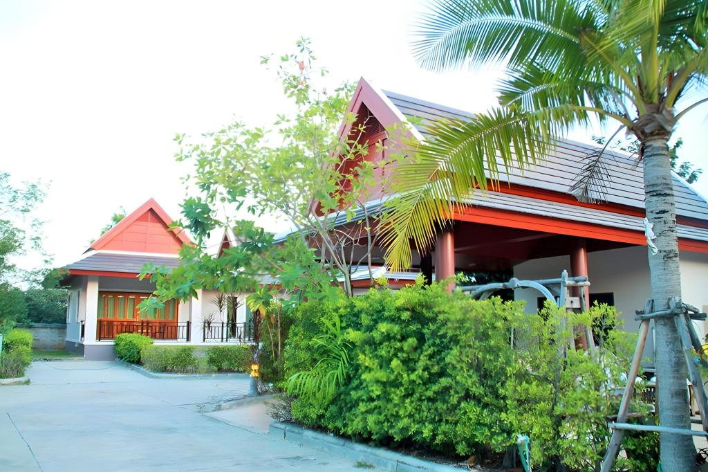 Ban Thaithip Resort 45/54