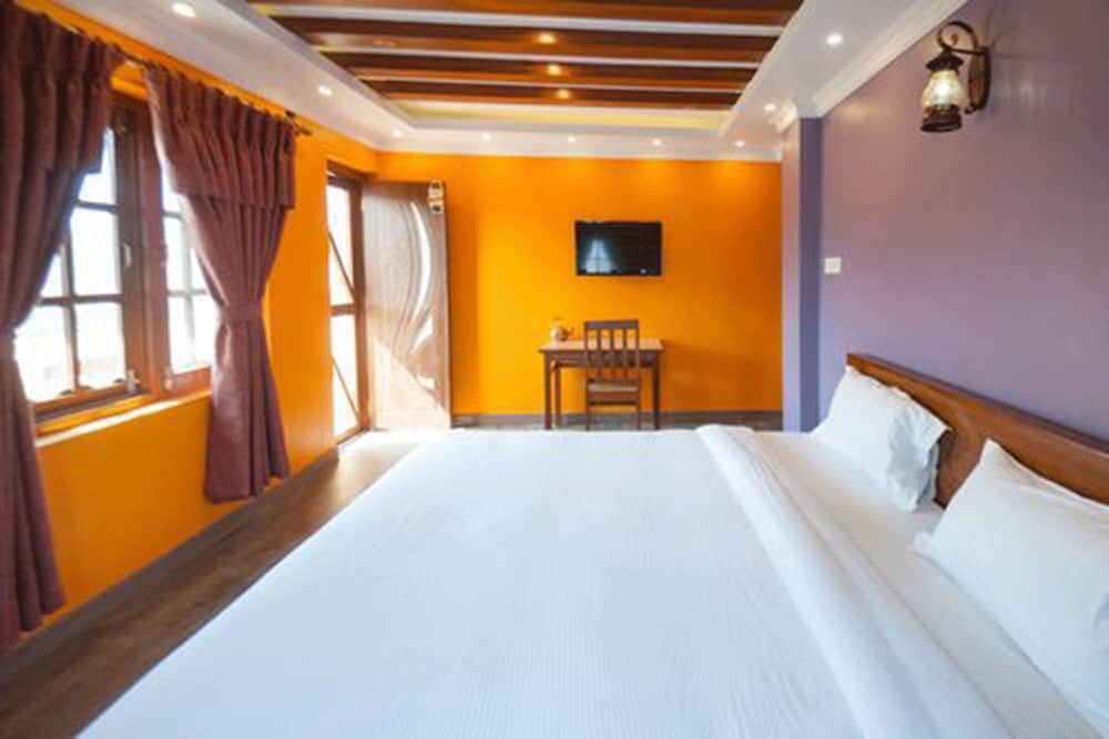 BASIC, HOUSE, 3 BEDS