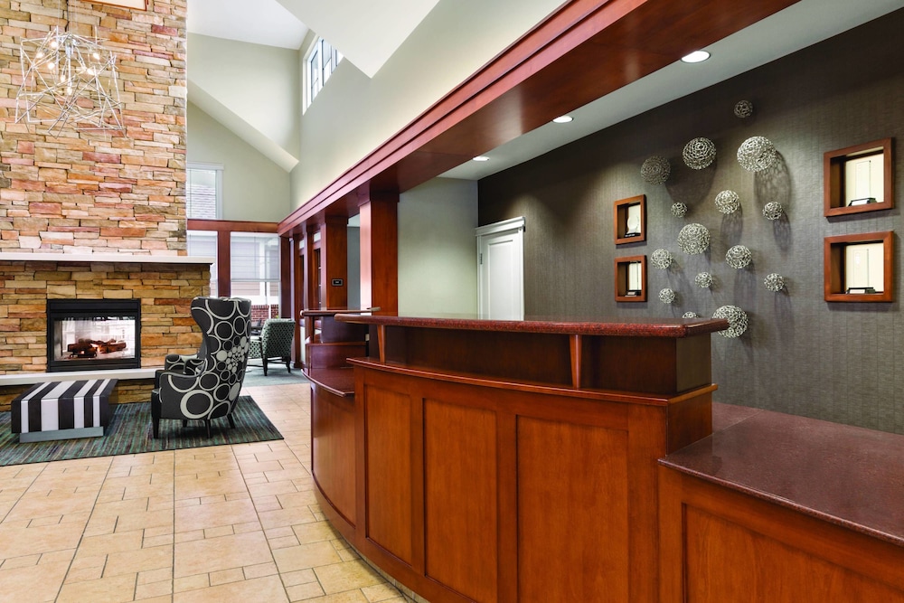 Lobby at Residence Inn by Marriott Newport/Middletown, MIDDLETOWN - RI
