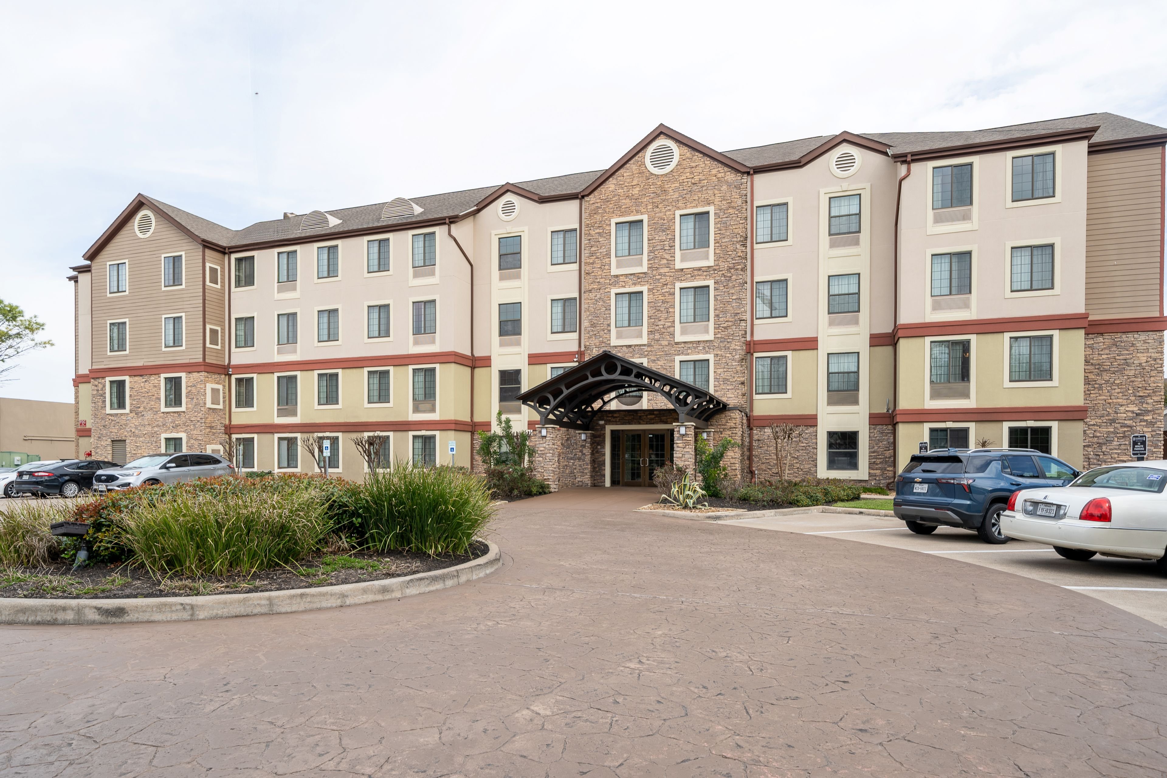 Staybridge Suites Houston West - Energy Corridor 64/76