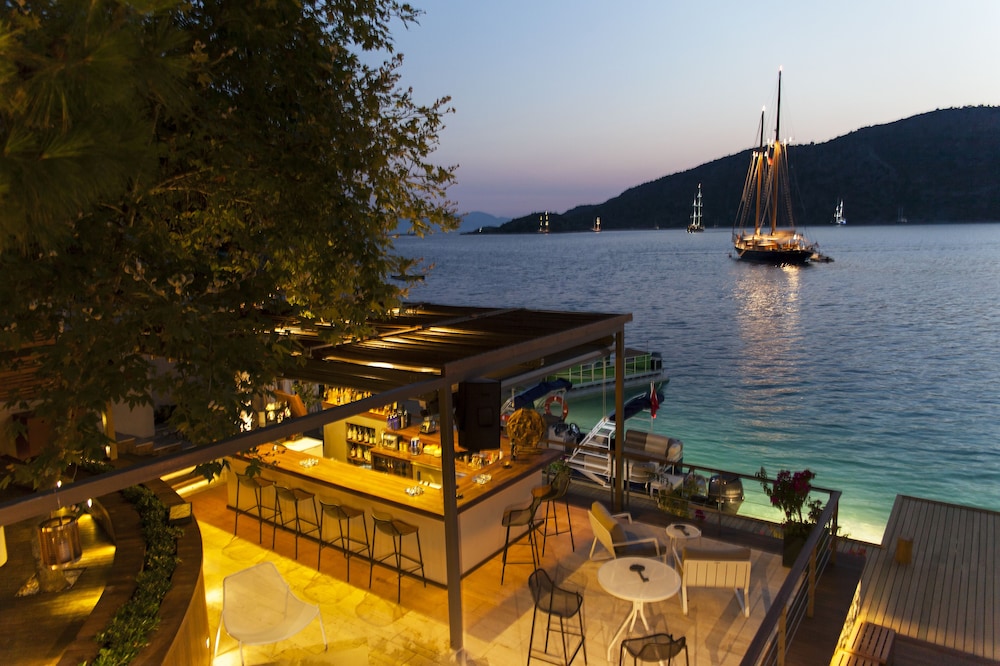 Miamai Hotel - Adults Only 40/50