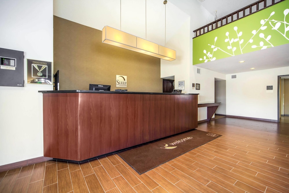 Sleep Inn & Suites Columbus, NE 5/61
