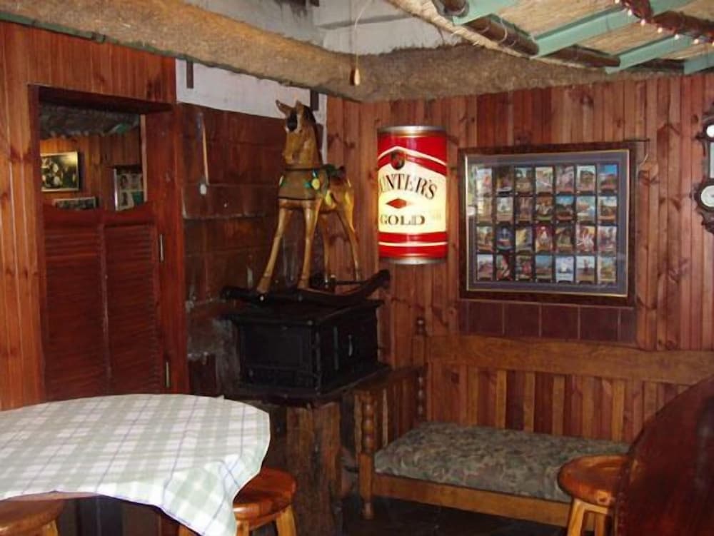 Ascot Inn 36/63
