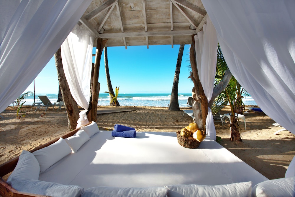 Viva V Samana by Wyndham A Trademark Adults Only All Inclusive 36/67