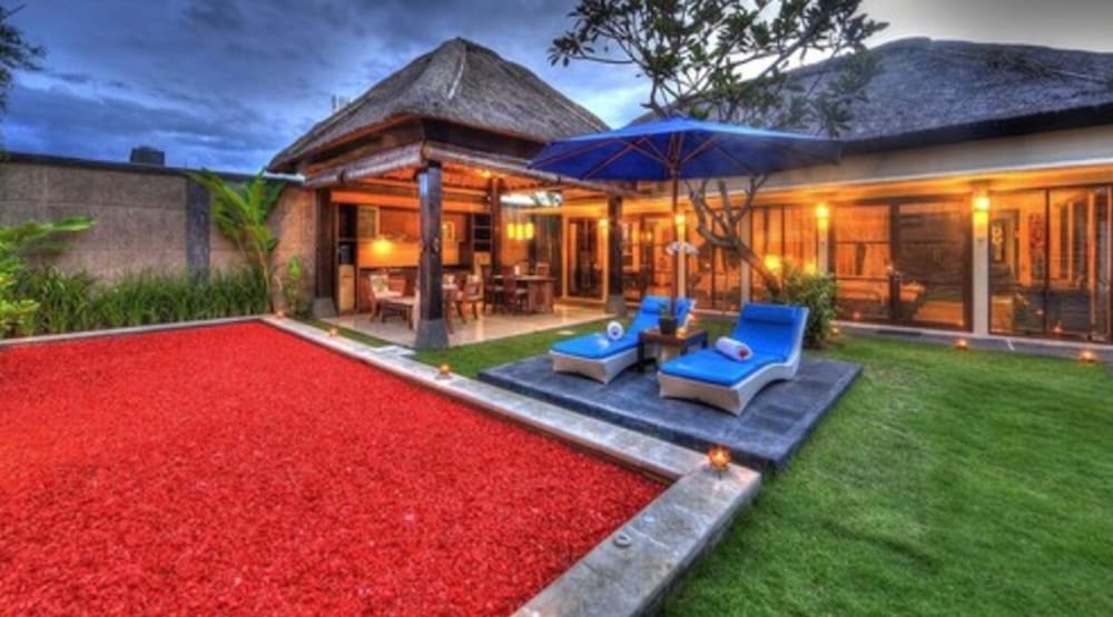 Bali Rich Luxury Villa 41/42