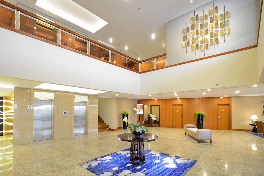 Surya Hotel Cottages Prigen 5/52