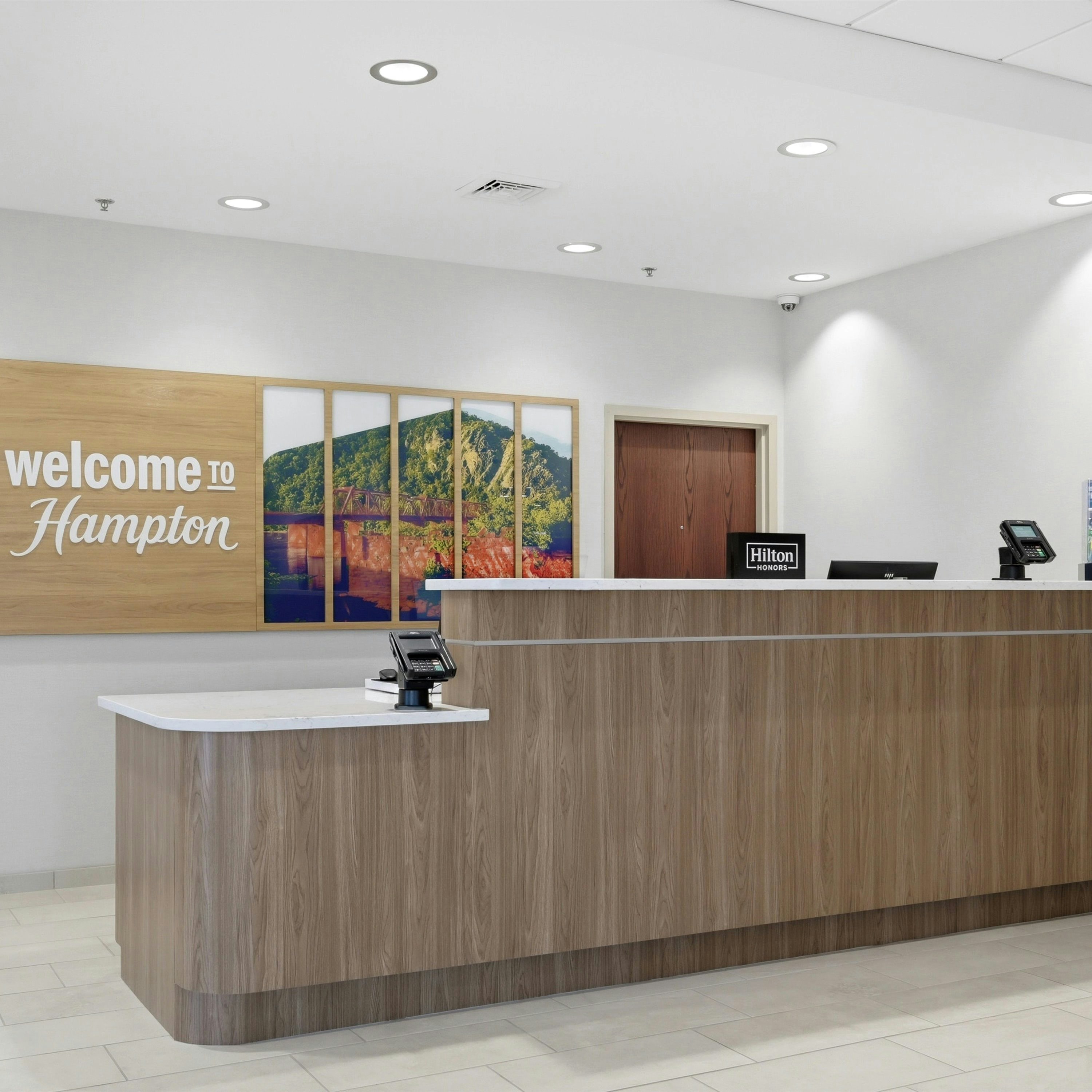 Hampton Inn Martinsburg South-Inwood 7/75