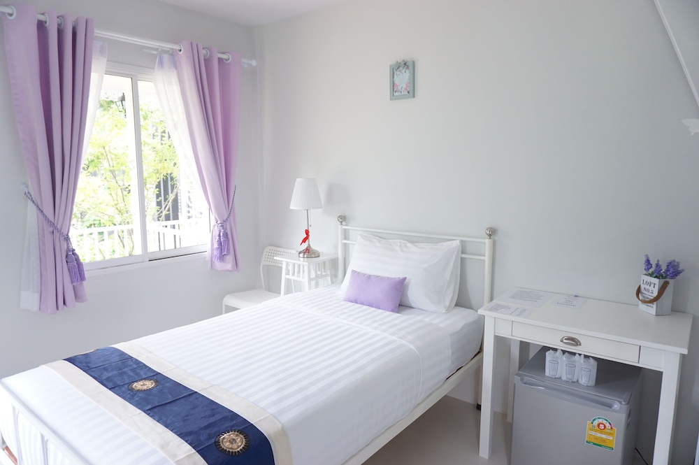 The White Village Ranong Resort 11/22