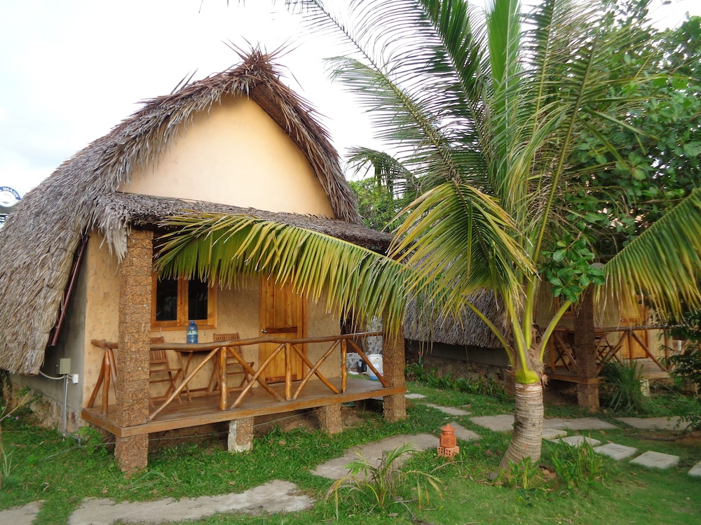 Ninila Fruit Farm Bungalow 30/38