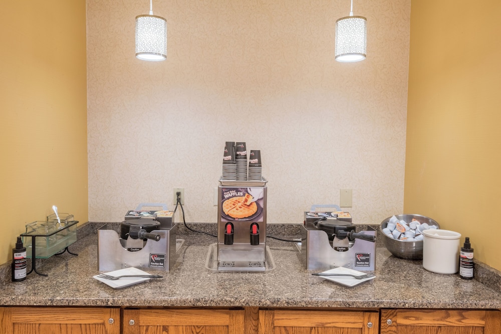 Kahler Inn and Suites - Mayo Clinic Area 55/60