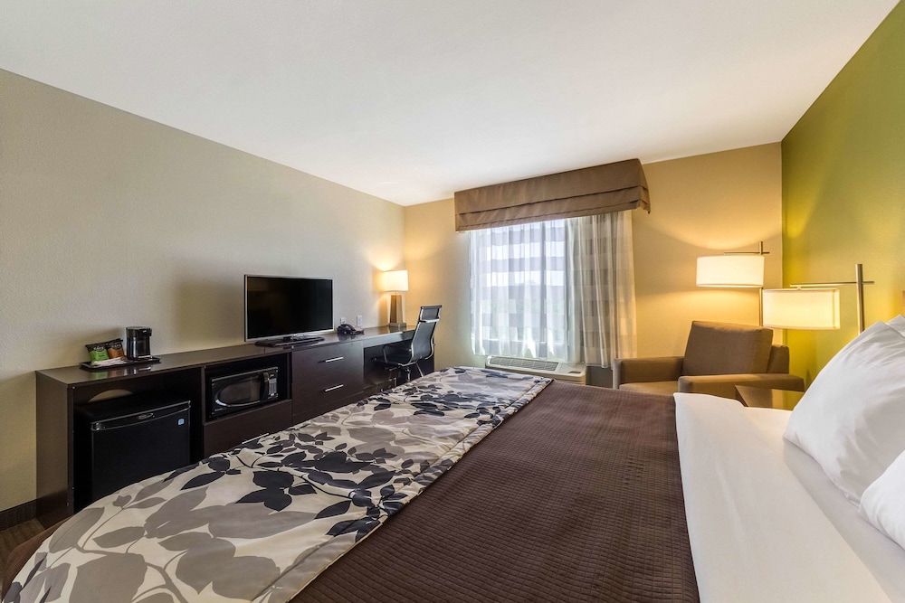 Sleep Inn & Suites Jourdanton - Pleasanton 22/65