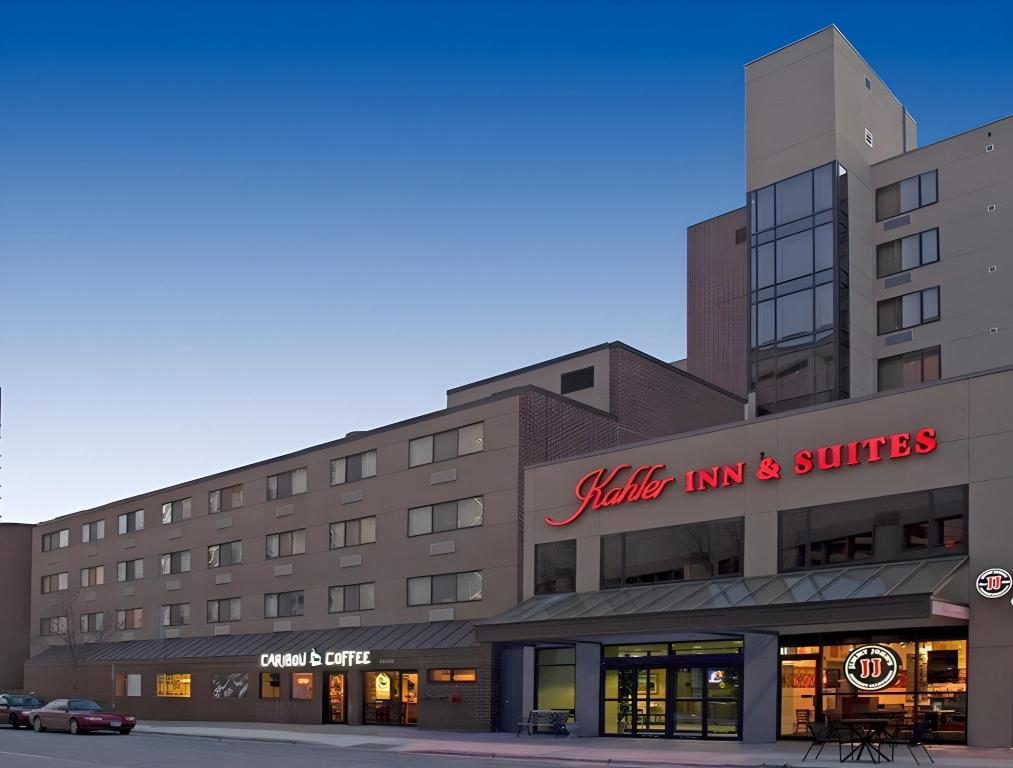 Kahler Inn and Suites - Mayo Clinic Area in ROCHESTER - MN